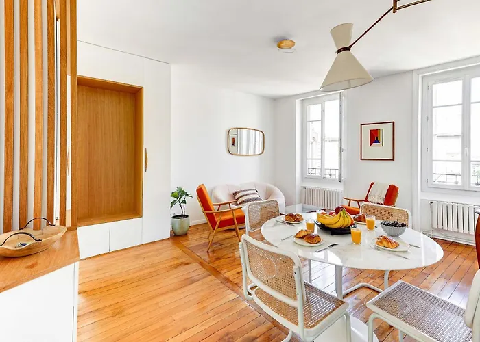 Serenty - 2br - Montmartre & Moulin Rouge Parijs